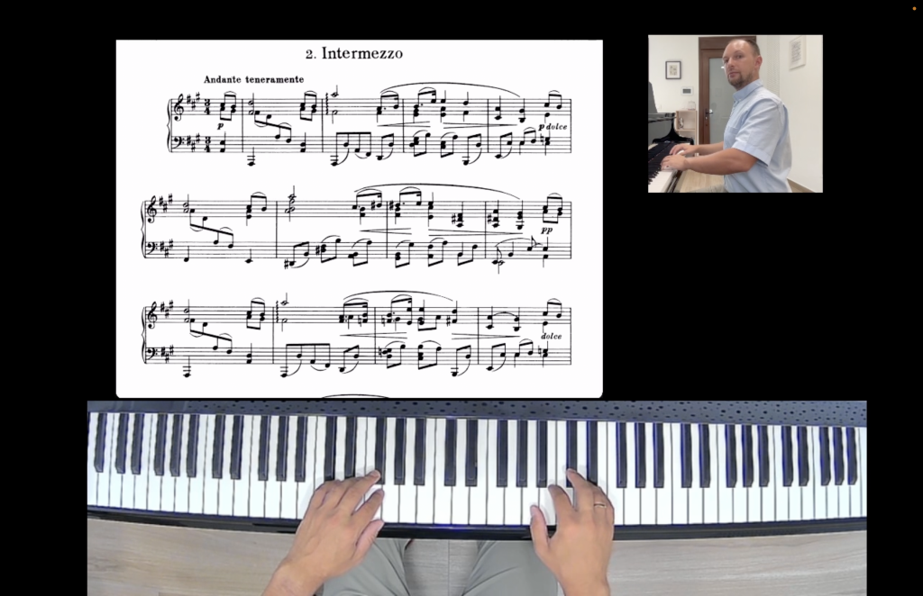 Asynchronous piano lessons
