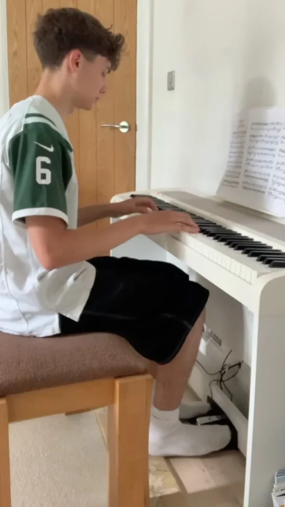 Online Piano Lessons